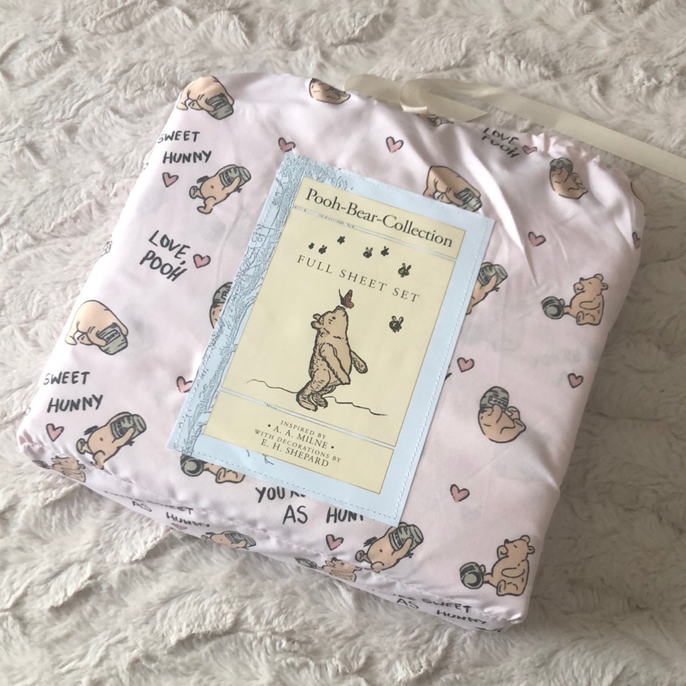 Pooh Bear Collection Pink Winnie the Pooh Heart Print Sheet Set - FULL